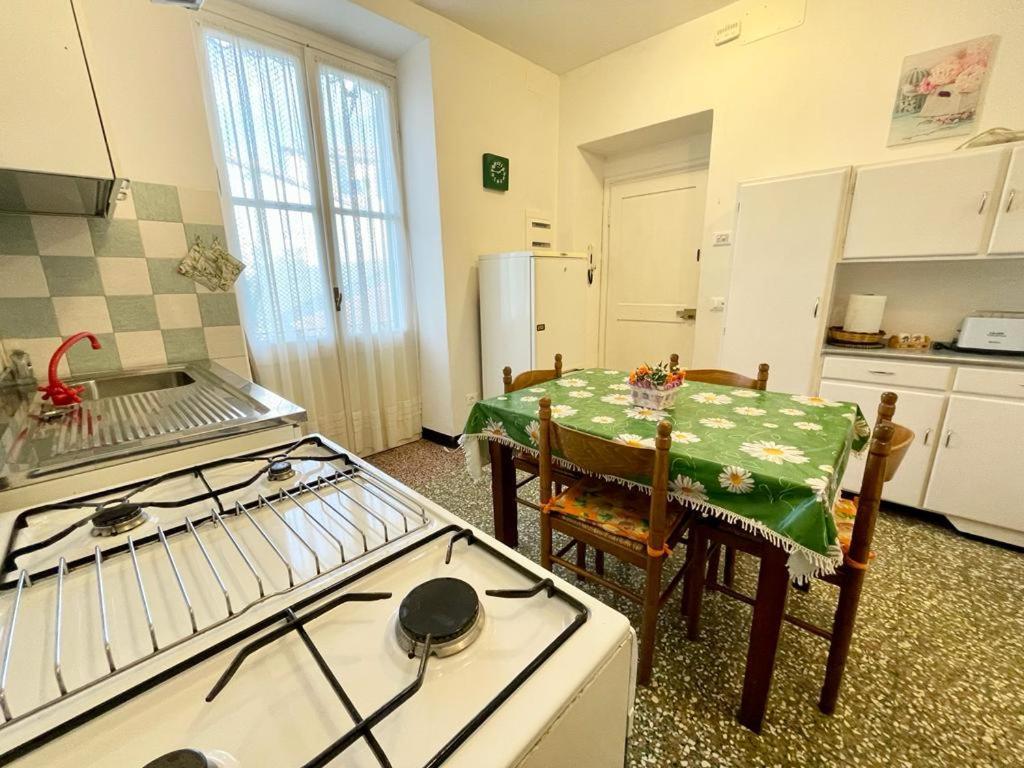 Acquadolce Apartment 레반토 외부 사진